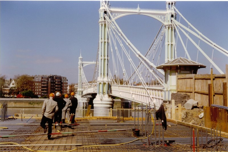 Albert Bridge House